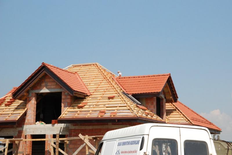 www.abito.pl wykonywanie więźb dachowych wraz ze ścianami szczytowymi i kominami